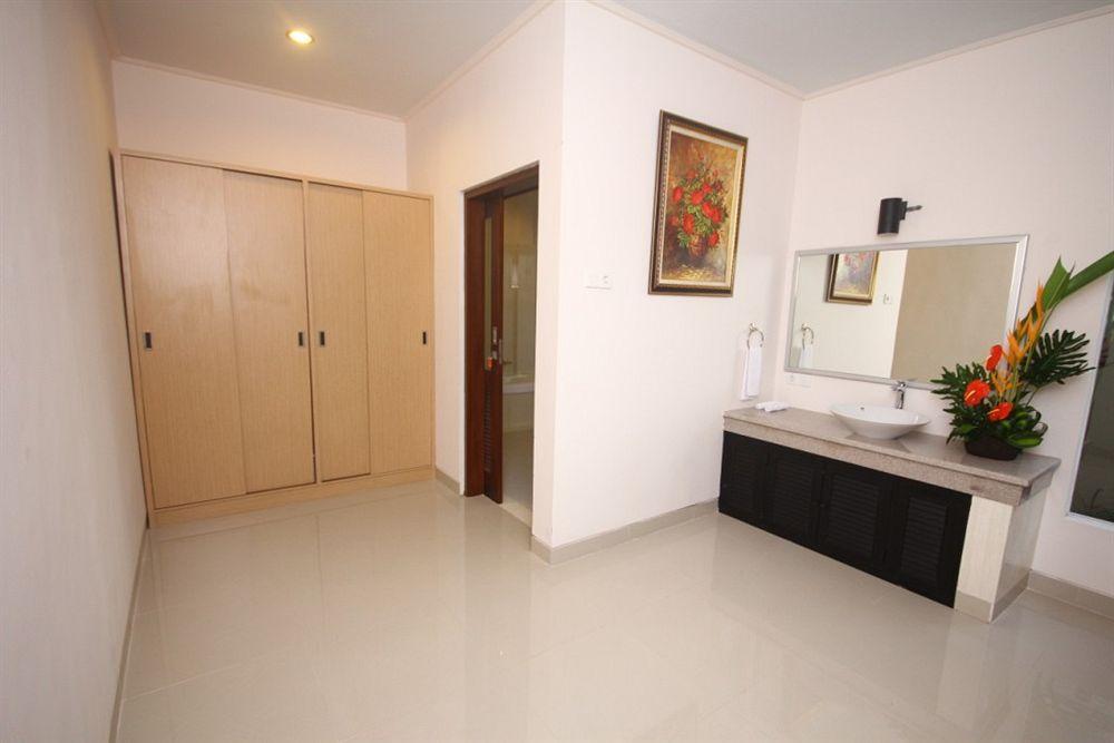 กูบาล วิลลา บาหลี Villa เซมินยัค ภายนอก รูปภาพ