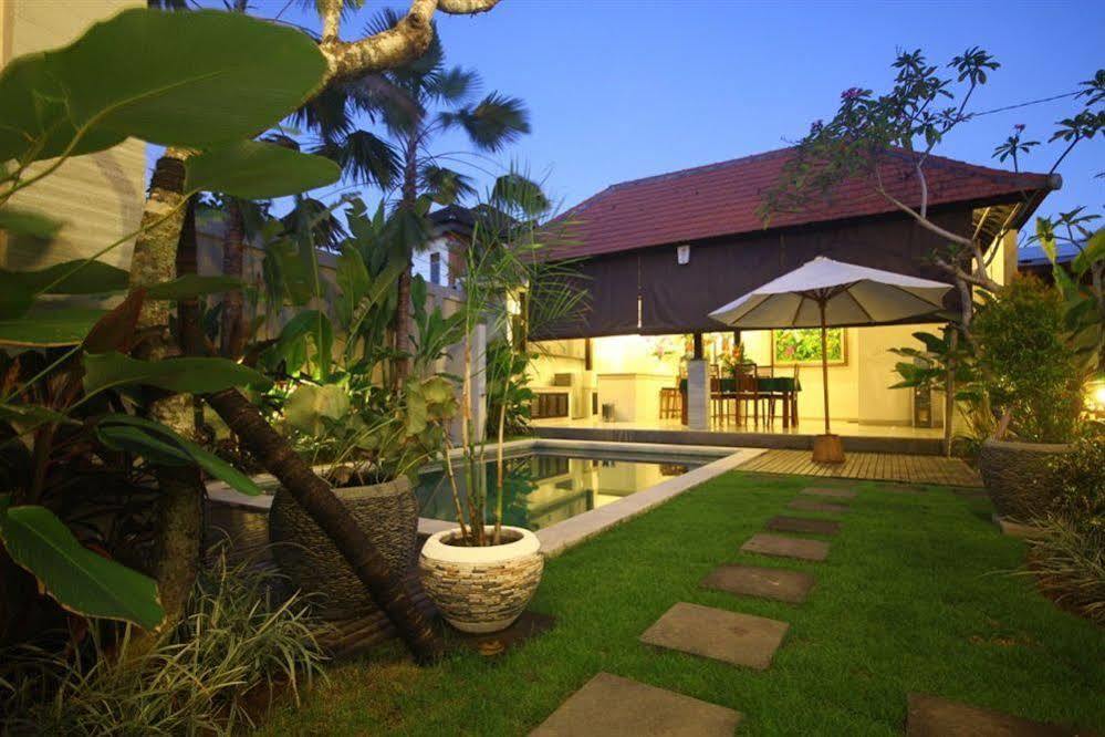 กูบาล วิลลา บาหลี Villa เซมินยัค ภายนอก รูปภาพ